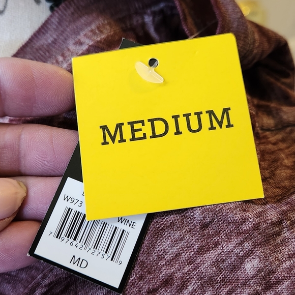 Top - Picture 4 of 5